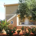 Delfinia Apartmán *