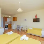 Delfinia Apartmán Vlachata