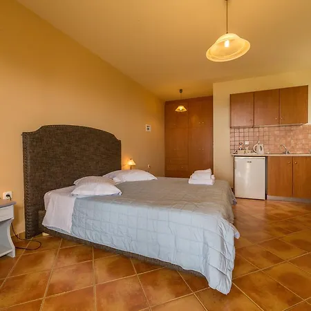 شقة Delfinia Vlachata