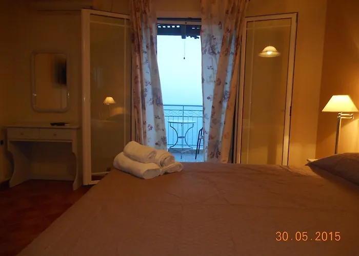 Delfinia Apartment Vlachata