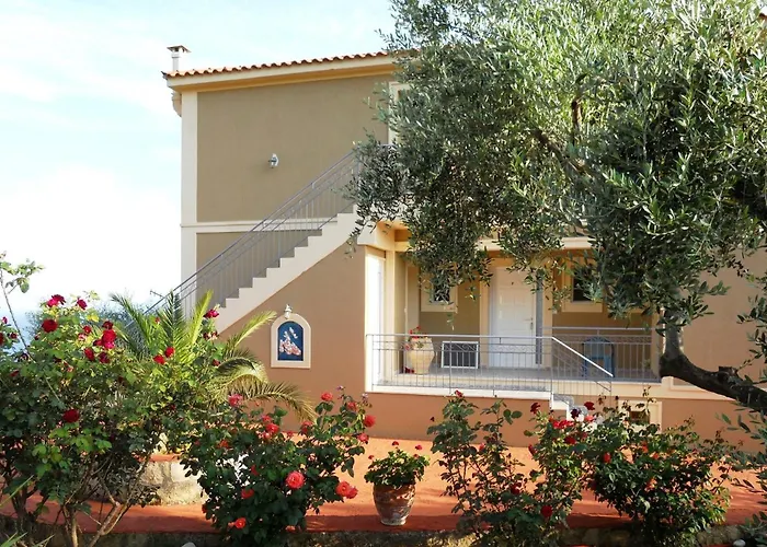 Delfinia Apartment *