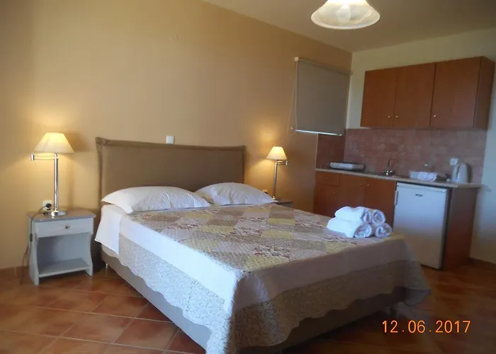 Delfinia Apartment Vlachata