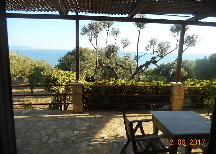 Delfinia Apartment *