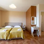 Delfinia Appartamento *