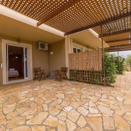 Delfinia Apartment *
